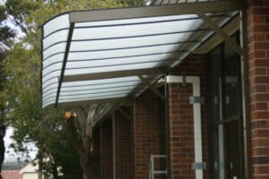 Read more about the article Reasons To Choose Cantilevered Awnings