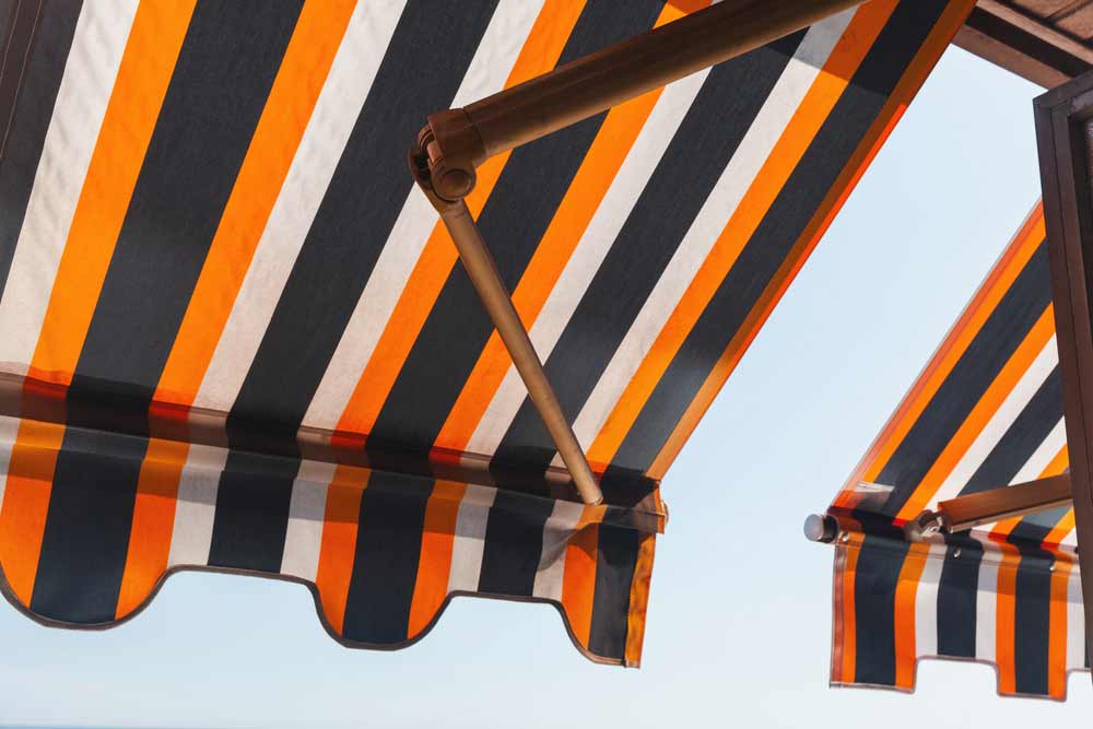 Read more about the article Sun Protection Made Easy: Why Choose Canopy Awnings